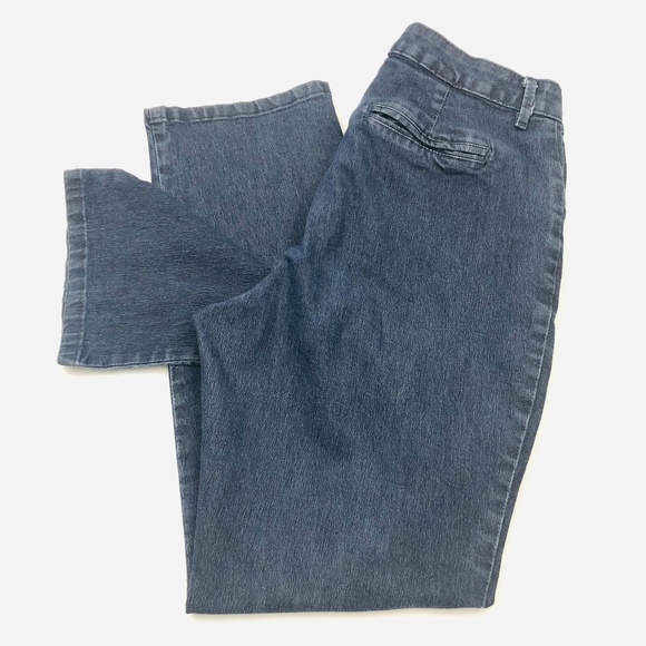 lee relaxed fit straight leg mid rise jeans